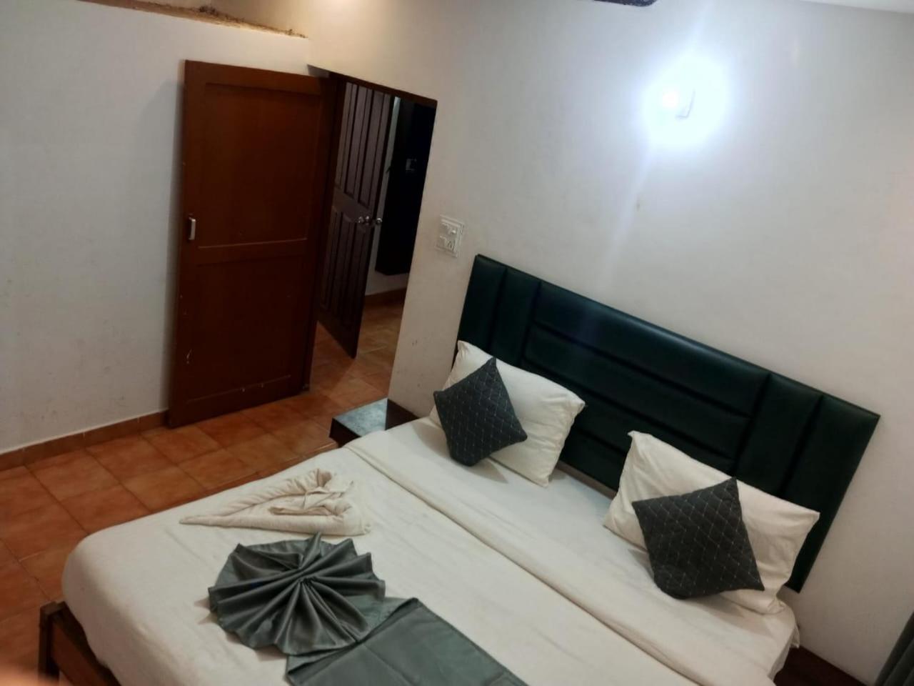 Ritchita Beach Way Calangute Exterior photo